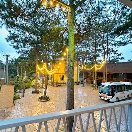 Henisi Homestay Mang Den Kon Von Kla ภายนอก รูปภาพ