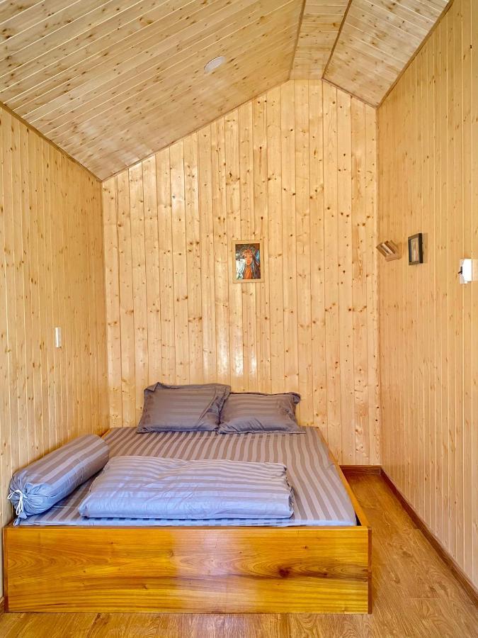 Henisi Homestay Mang Den Kon Von Kla ภายนอก รูปภาพ