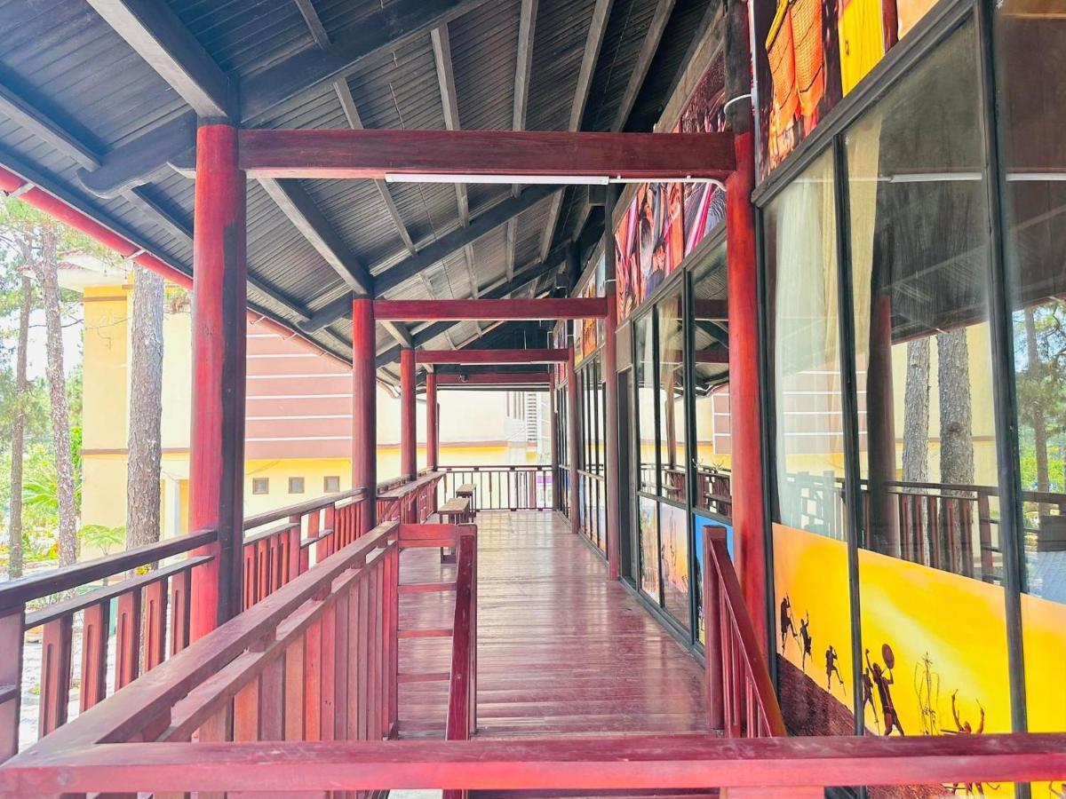 Henisi Homestay Mang Den Kon Von Kla ภายนอก รูปภาพ